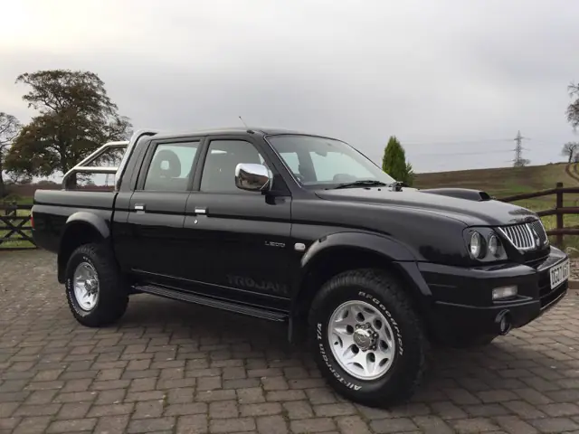 A Staffordshire Truck Company Heritage Edition L200