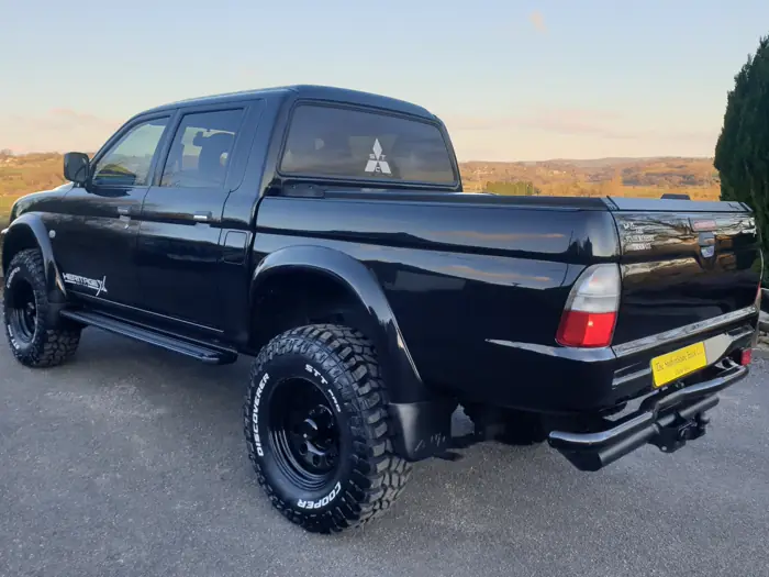 A Staffordshire Truck Company Heritage X Edition L200